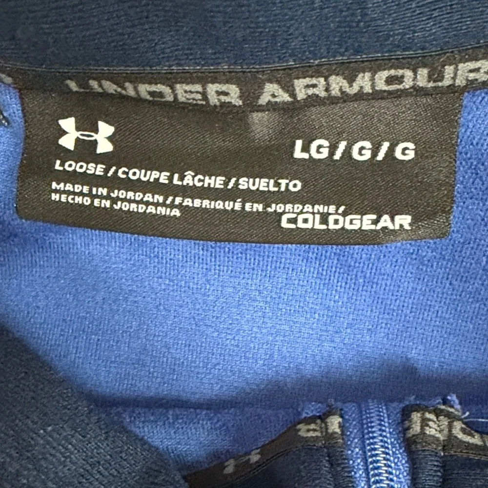 (276)Under Armour Royal Blue ColdGear Top